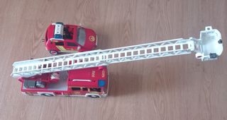 Playmobil Bomberos:Camión y Coche con luz y sonido