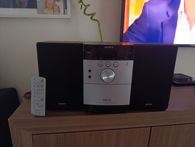 Minicadena Sony - en buen estado