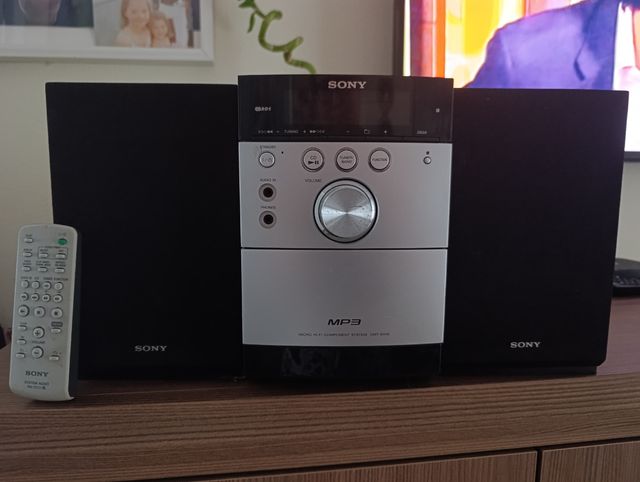 Minicadena Sony - en buen estado