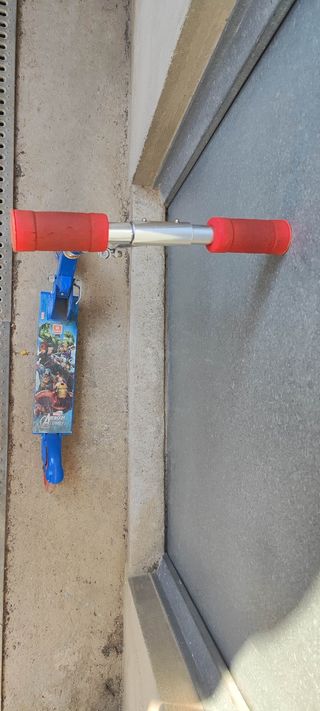 Patinete infantil dr Avengers