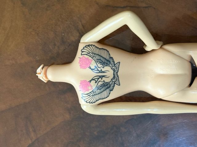 Barbie Harley Davidson corpo