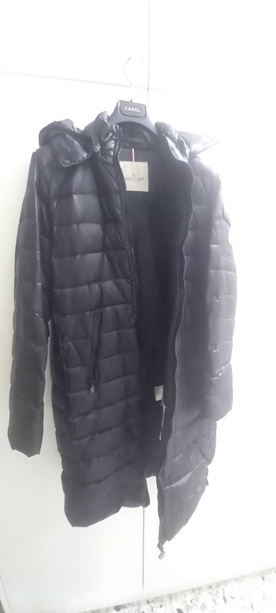 Giaccone  lungo nero donna .vintage .