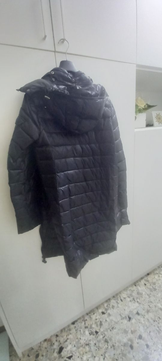 Giaccone  lungo nero donna .vintage .