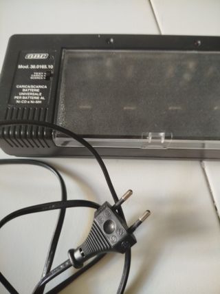 Caricabatterie GBC Ni-CD Ni-MH