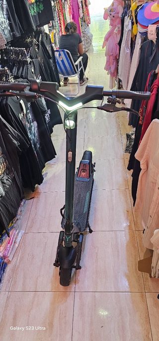 Patinete eléctrico plegable