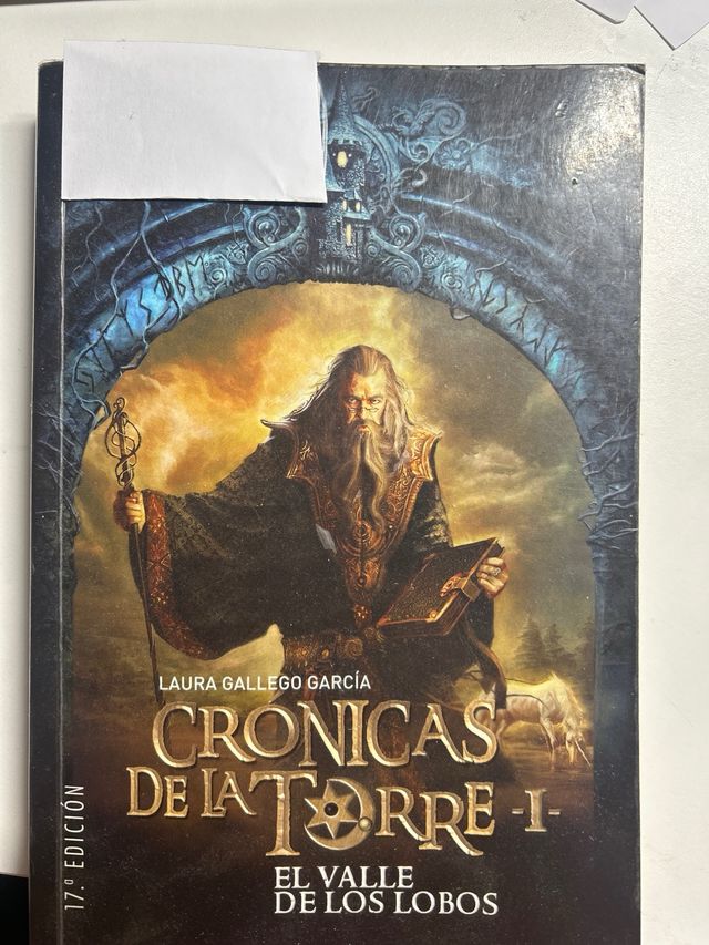 Crónicas de la Torre I. El Valle de los Lobos (...