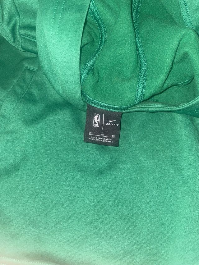 Sudadera Nike Boston Celtics Verde (talla niño XL)