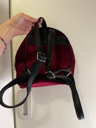 Mochila pequeña terciopelo rojo