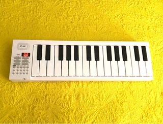 Mini teclado Piano Electrónico 61 teclas NUEVO