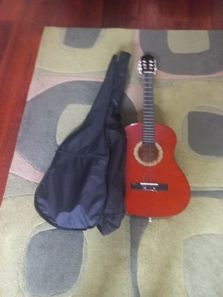 Guitarra clásica Navarra roja