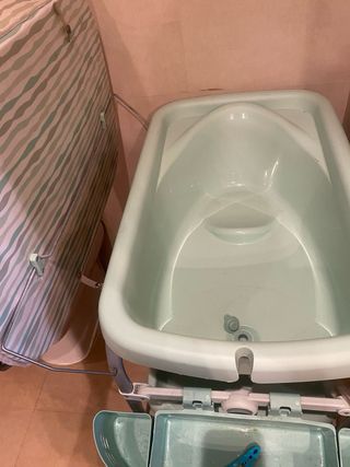 Bañera cambiador Chicco Cuddle & Bubbles con 2 fnd