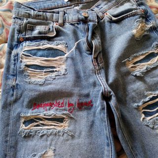 Vaqueros rotos - Talla M