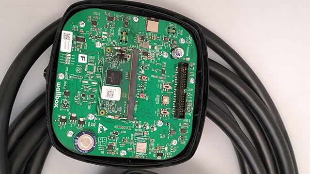 Cargador Wallbox Plus W20Y4604