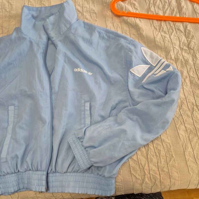 Chaqueta Adidas celeste