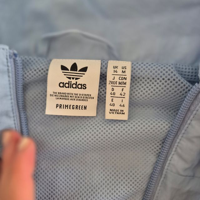 Chaqueta Adidas celeste