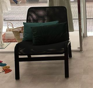 Sillón Ikea negro - Rejilla