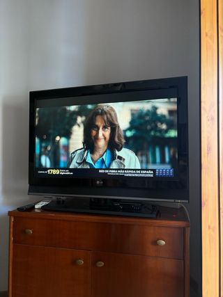 TV LG 37" - Sin TDT