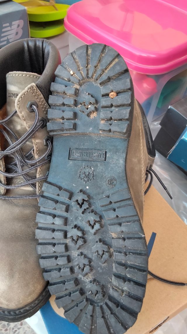 Scarponcini scamosciati donna colore cachi