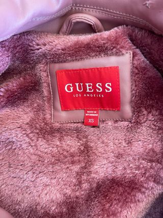 Giubbotto ecopelle Guess con pelliccia interna