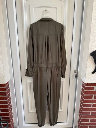 Mono largo Forever 21 verde caqui