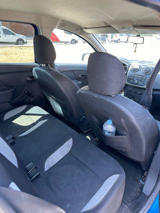 Dacia Sandero 2015