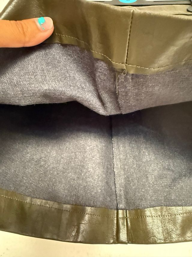 Falda militar cuero - Verde oliva