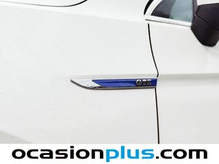 Volkswagen Passat GTE 1.4 TSI e-Power DSG 160 kW (218 CV)