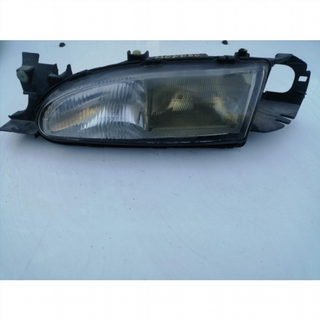 Faro izquierdo Ford Mondeo I Hatchback (19