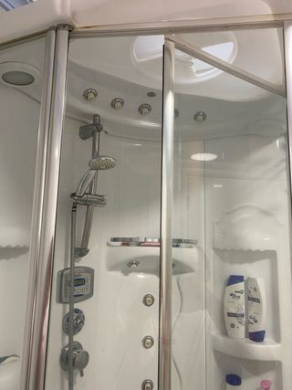 Ducha hidromasaje - Cabina de ducha y sauna