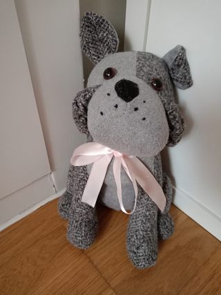 Peluche perro guardián puerta