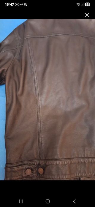 Chaqueta Levi's trucker cuero negra