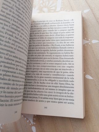 Via revolucionaria/ Revolutionary Road (Spanish...