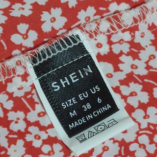 Falda larga roja estampado floral Shein
