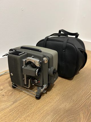 Proyector de cine vintage Rondo Auto II A (8mm)