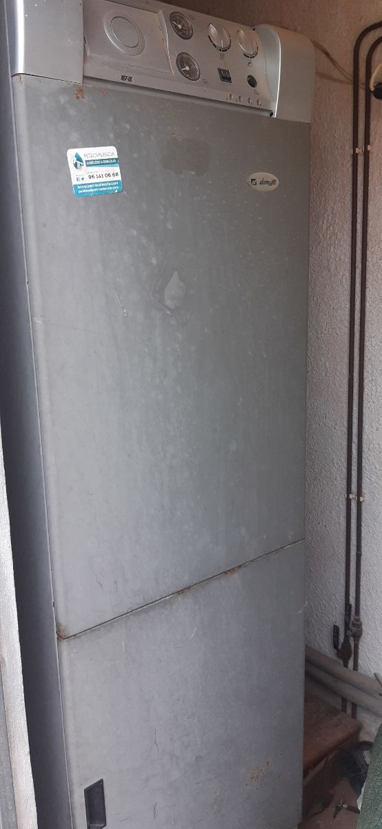 Caldera Domusa gris .