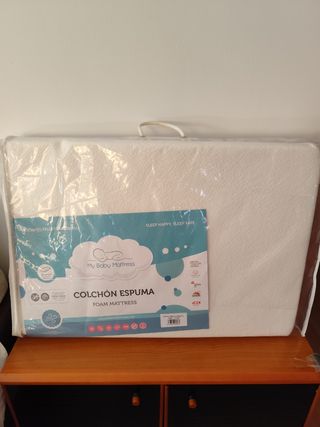 Mini cuna bebé azul con lunares