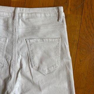 Vaqueros rectos blancos