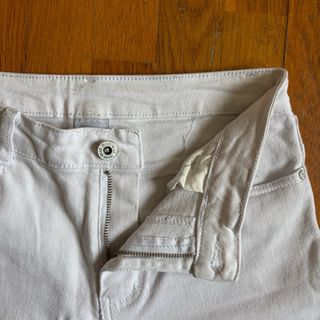 Vaqueros rectos blancos