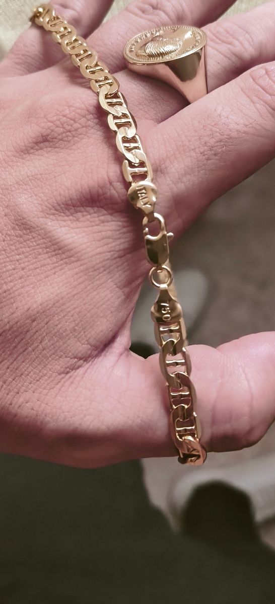 Cadena laminada en oro 18k