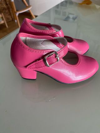 Tacones de flamenco niña rosa número 25