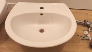 2 Lavabos Cerámica - Baño