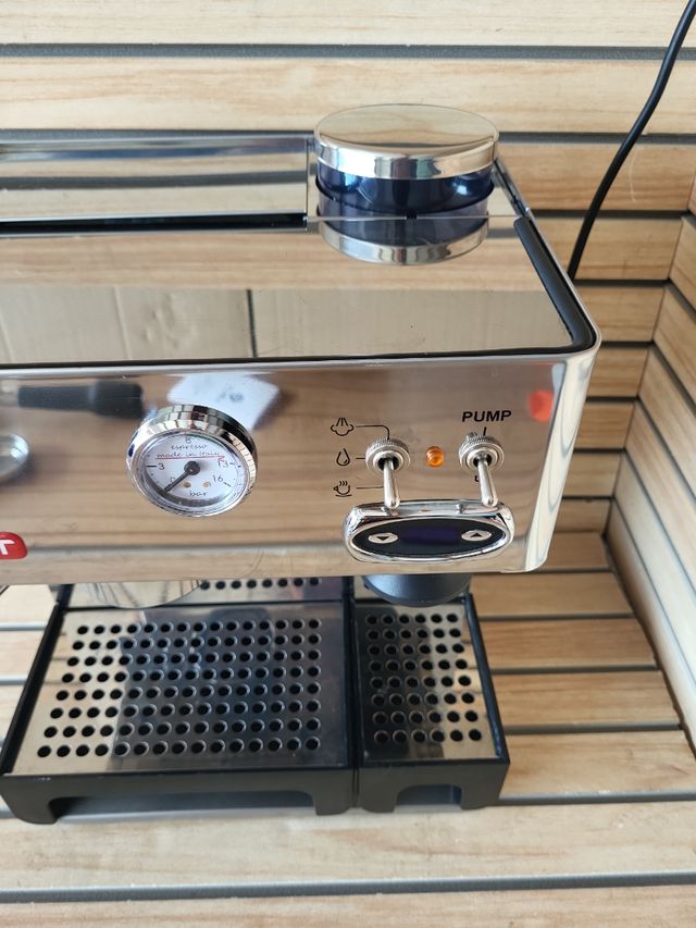 Cafetera Lelit profesional