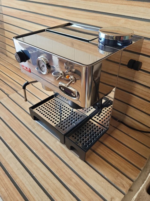 Cafetera Lelit profesional