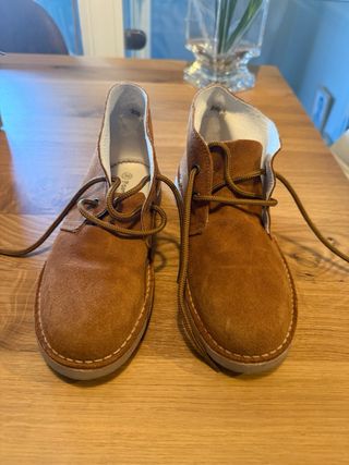 Botines serraje marrón, talla 36