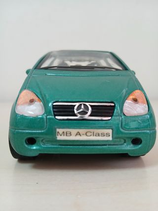 Mercedes Benz Clase A 1/24
