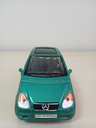 Mercedes Benz Clase A 1/24