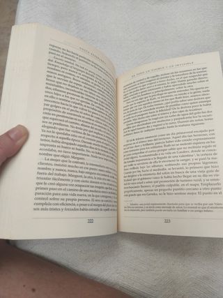 De Todo lo Visible y lo Invisible: Una novela s...