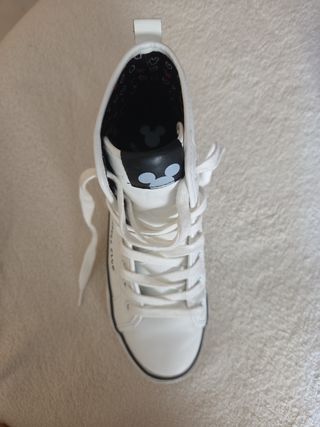 Zapatillas Mickey Mouse blancas