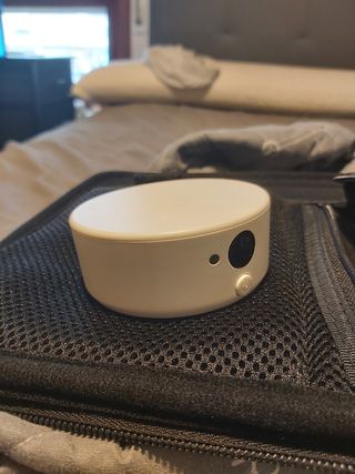 Nintendo 3DS XL blanca, fundas, juegos y cargador