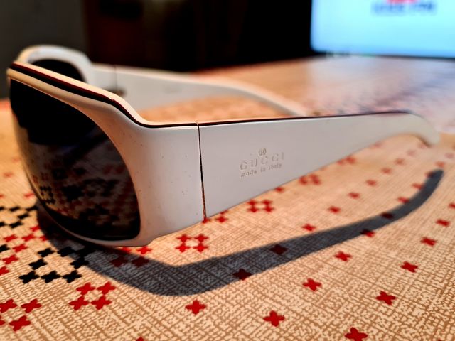 Gafas GUCCI blancas y grises